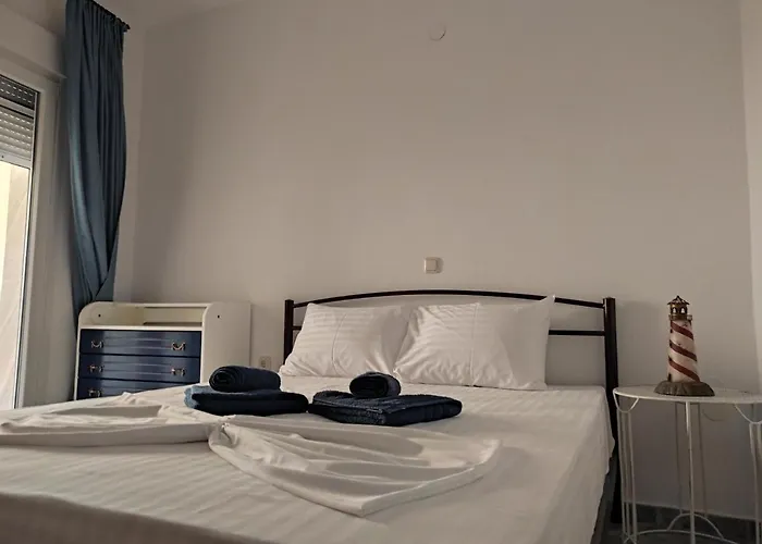 The Blue Quartz Apartment *