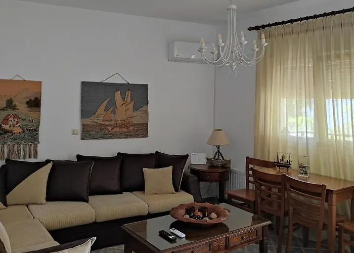 The Blue Quartz Apartment *